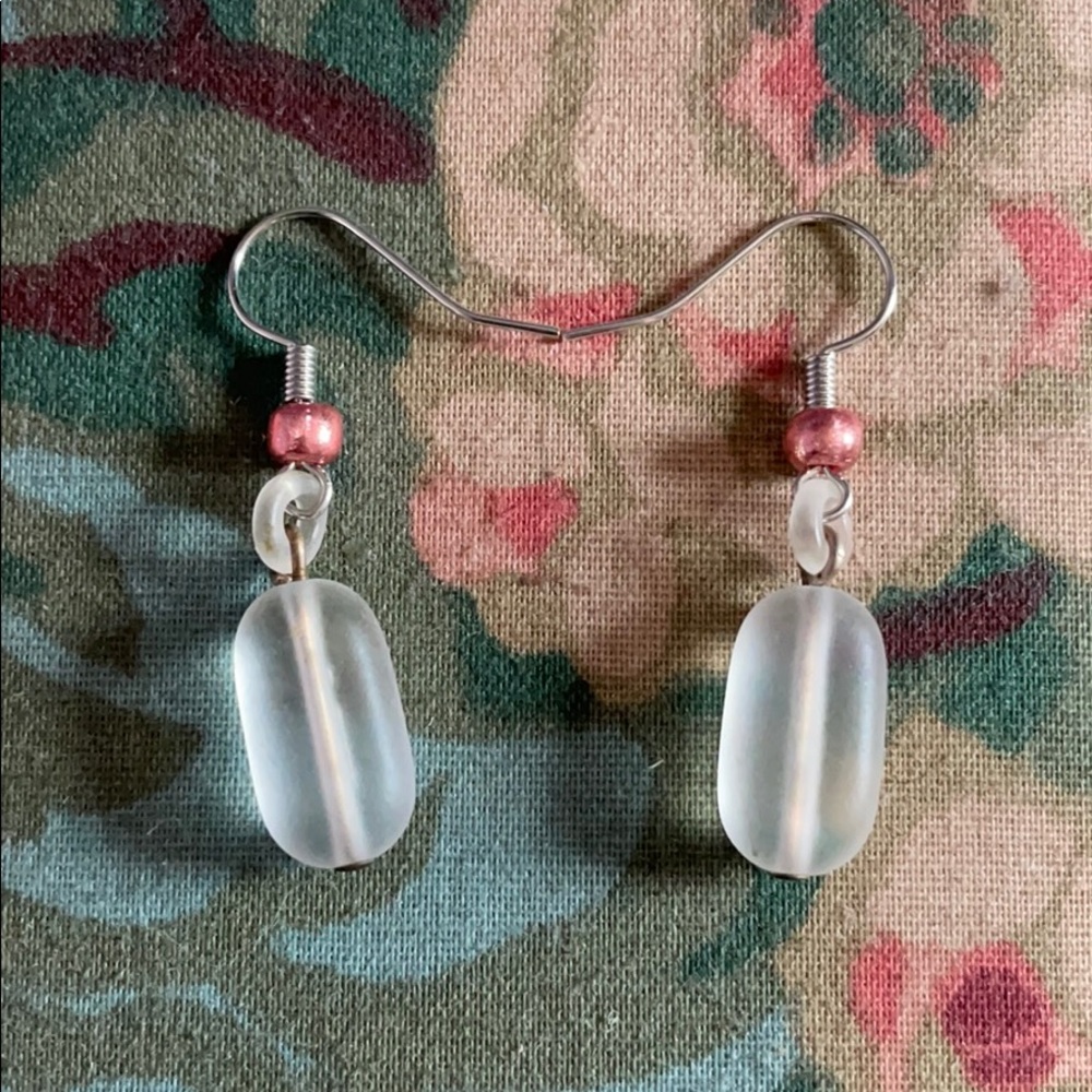 Cute translucent earrings and a metallic pink bead